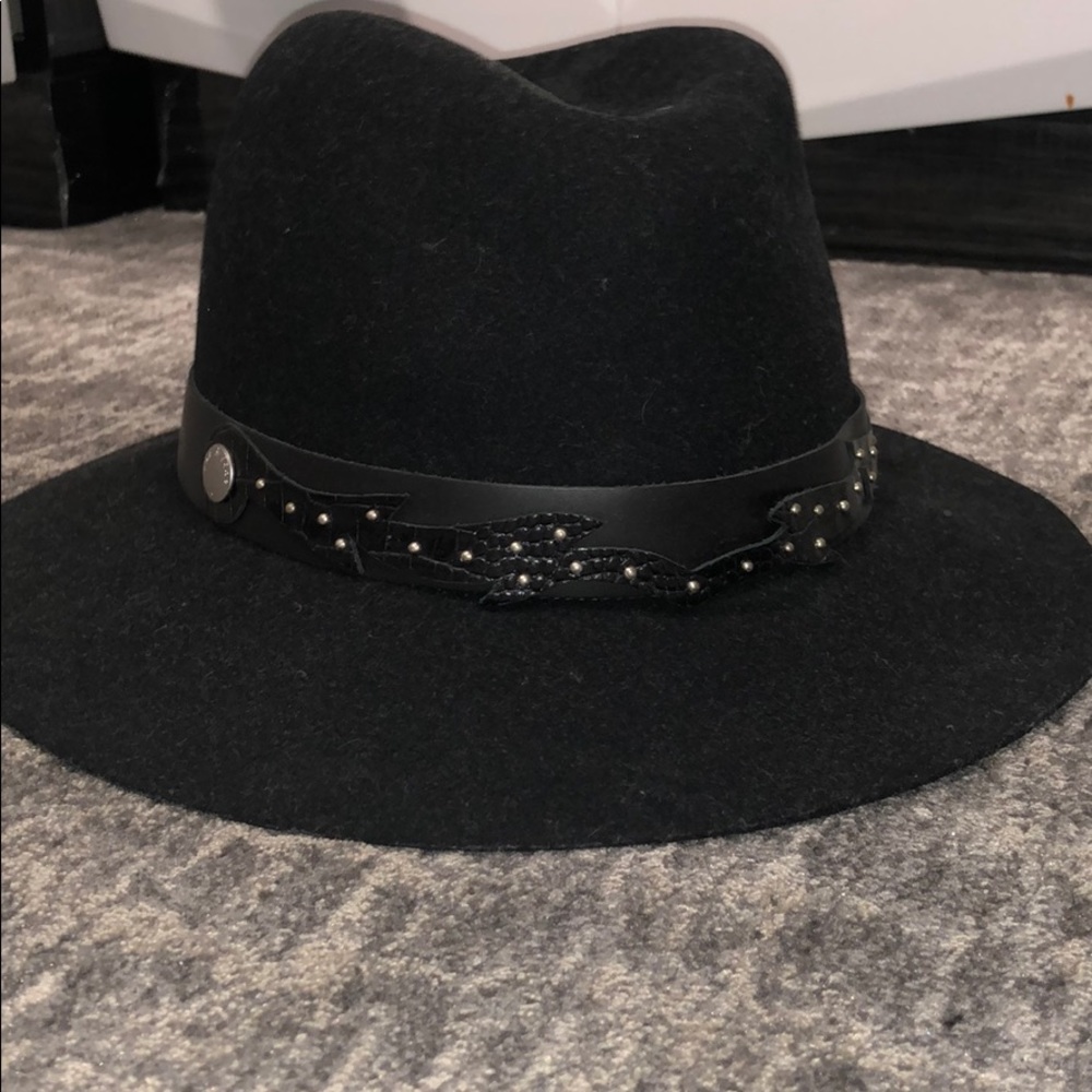 black stylish RAG AND BONE hat!!!